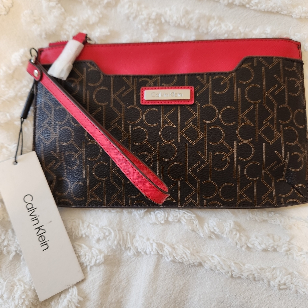 NWT CALVIN KLEIN wristlet.  GREAT COLORS.   10 X 6.5 ORIGINAL PACKING